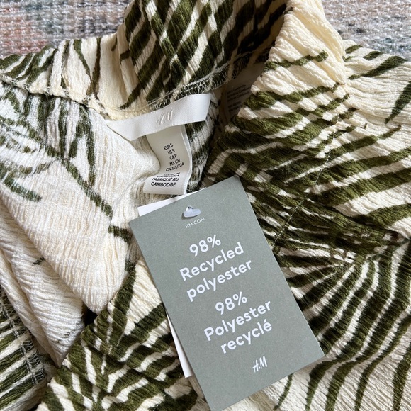 H&M High-Waist Slip On Palm Leaves Shorts Size Small - Picture 3 of 3